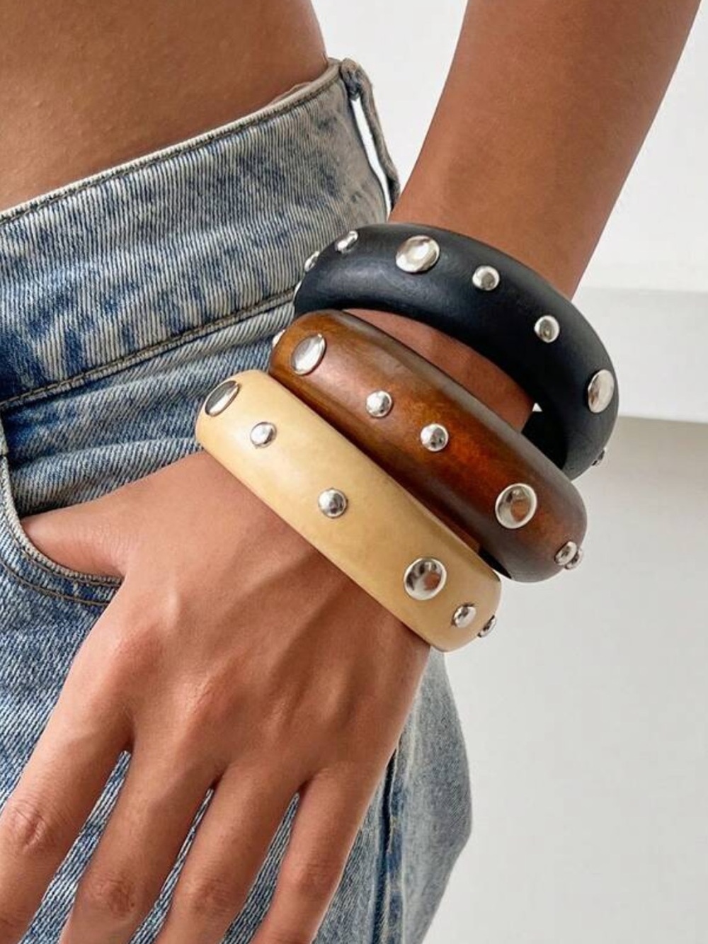 Studded Stackable Bangle Bracelet Set - Brown, and Ivory only